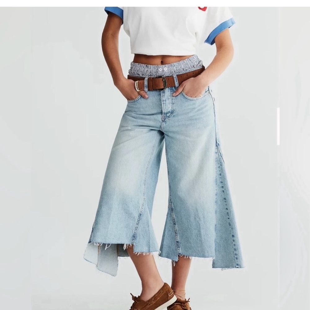 Free People We The Free Ripple Wide Leg Crop Light Blue Women Jeans Sz 26 L NWT